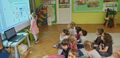 Praca dzieci przy tablicy